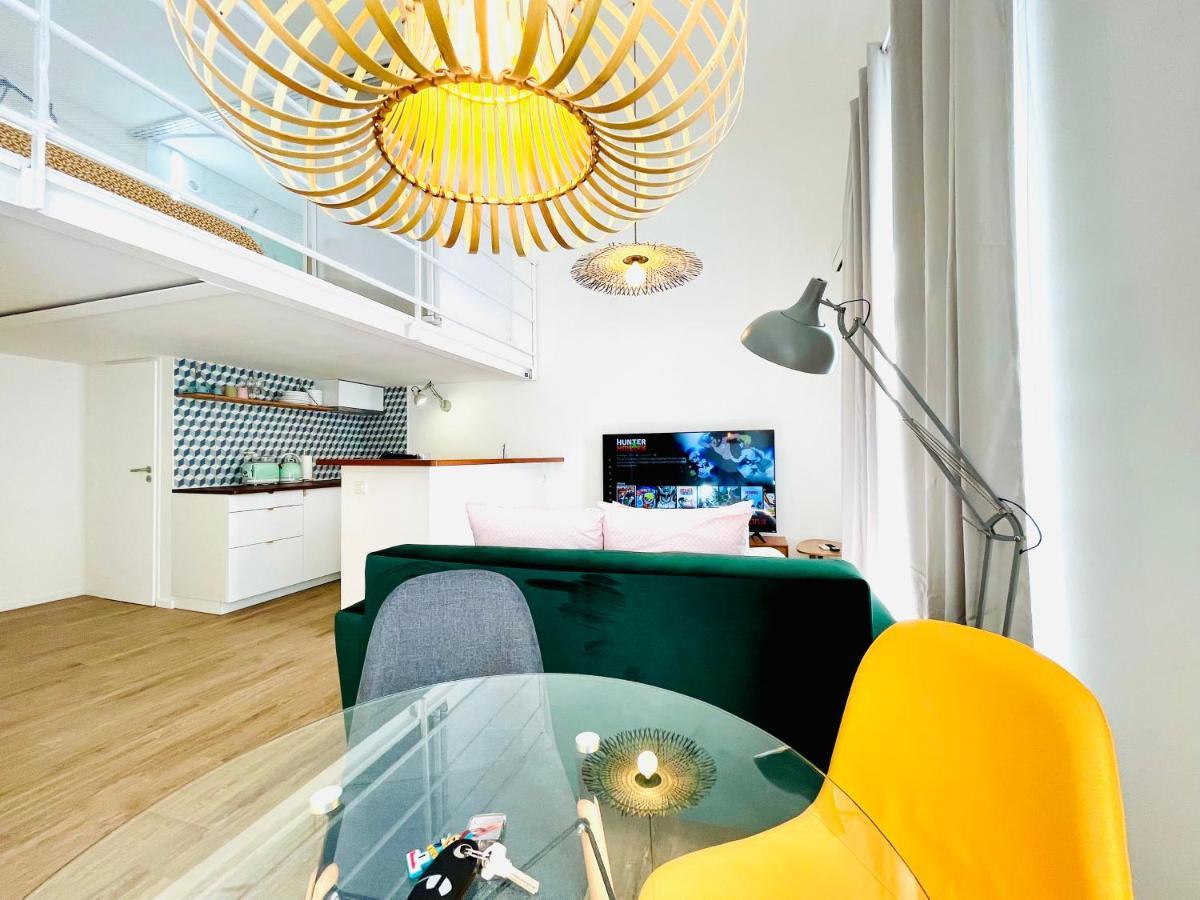 Apartment Duplex Loft: Cozy Retreat With Private Parking And Netflix Avignon