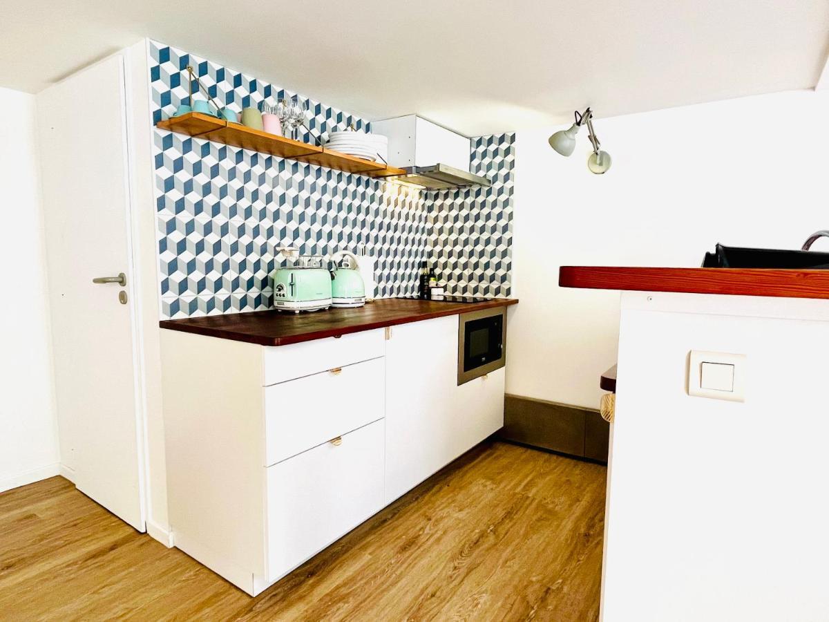 Apartment Duplex-ceiling Height 1,9m-free Private Parking-self Check In !! Duplex Climatise-hauteur Sous Plafond 1,9m-parking Prive Gratuit-arrivee Autonome !! *