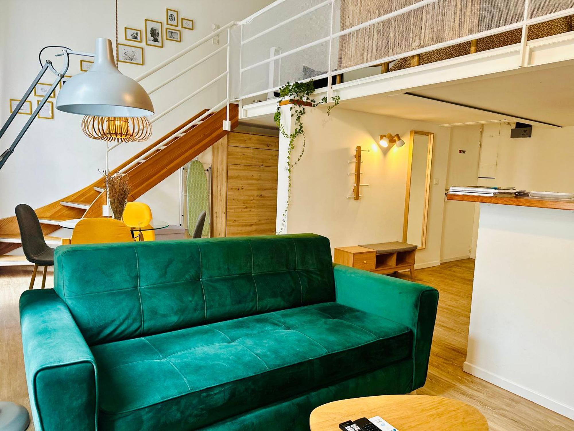 Apartment Duplex-ceiling Height 1,9m-free Private Parking-self Check In !! Duplex Climatise-hauteur Sous Plafond 1,9m-parking Prive Gratuit-arrivee Autonome !! *