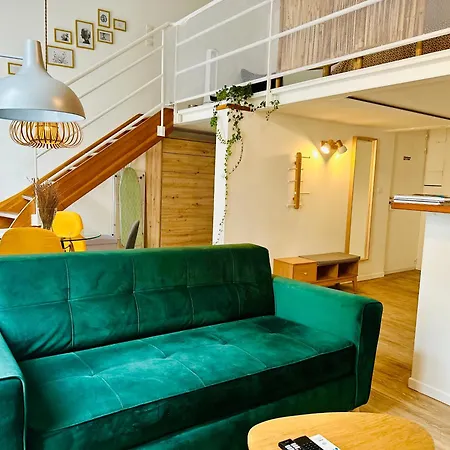 Duplex Loft: Cozy Retreat with Private Parking and Netflix Apartment Avignon Exterior photo